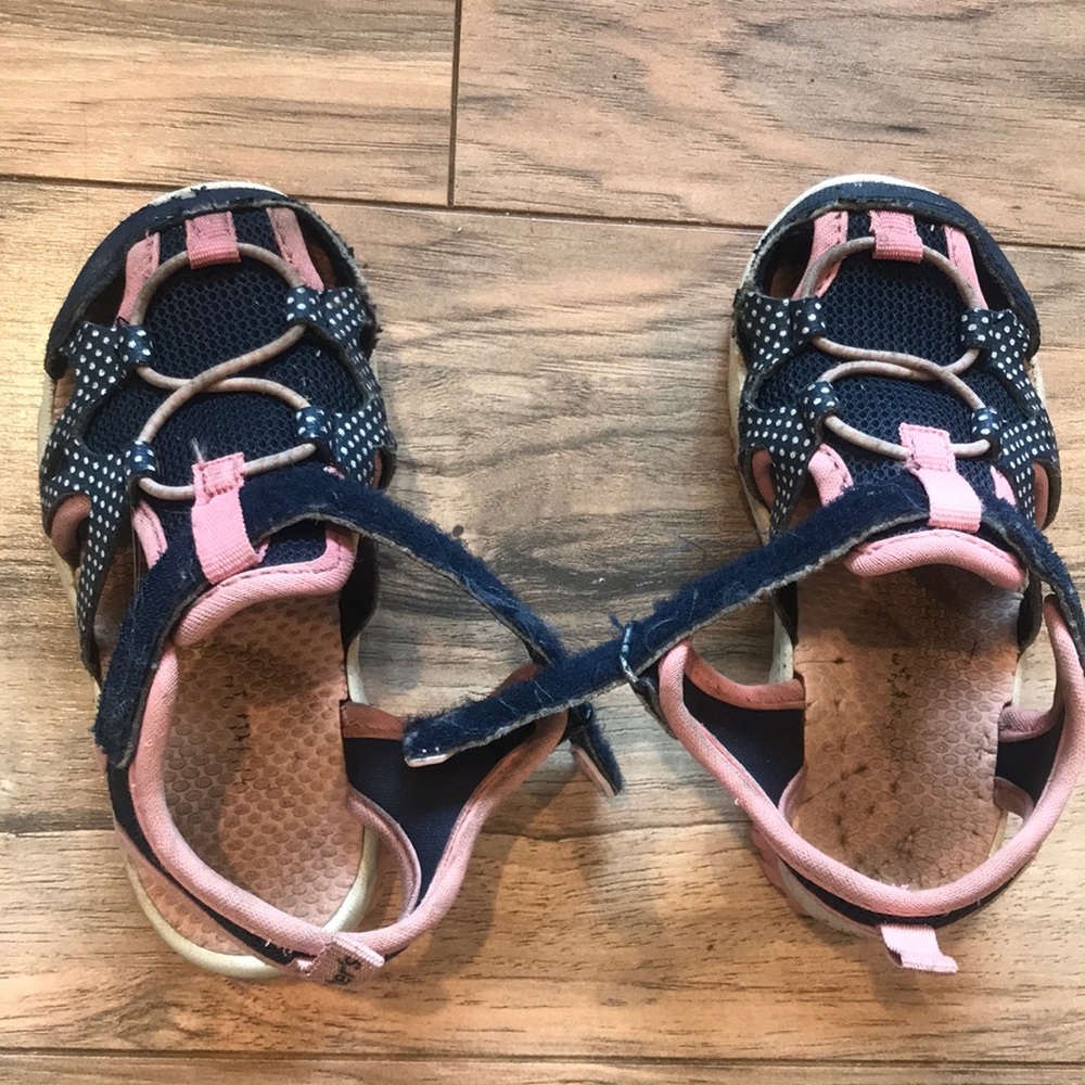 Kids shoes
